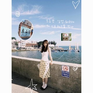 mùa hè mới dopamine mặc váy chấm bi màu vàng khí chất dịu dàng váy dây rút lưng cao co giãn