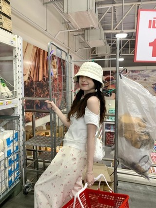 Quần âu in hình hoa mai Hello Kitty dễ thương cho nữ mới cạp cao giảm béo đa năng dáng rộng q