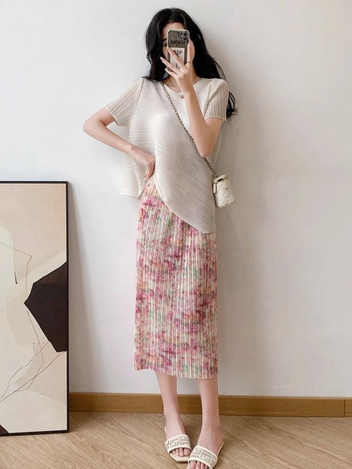 Lan ~ Váy Hoa Hồng Mùa Hè Nhỏ Xếp Ly Phong Cách Mới Cao Cấp Co Giãn Mỏng Hơn Nhìn Mỏng Phong Cách Xếp Ly Váy