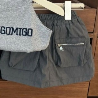 Cô gái mùa hè ngọt ngào và mát mẻ bé gái áo dây cổ chữ quần áo công sở thời trang và thời trang