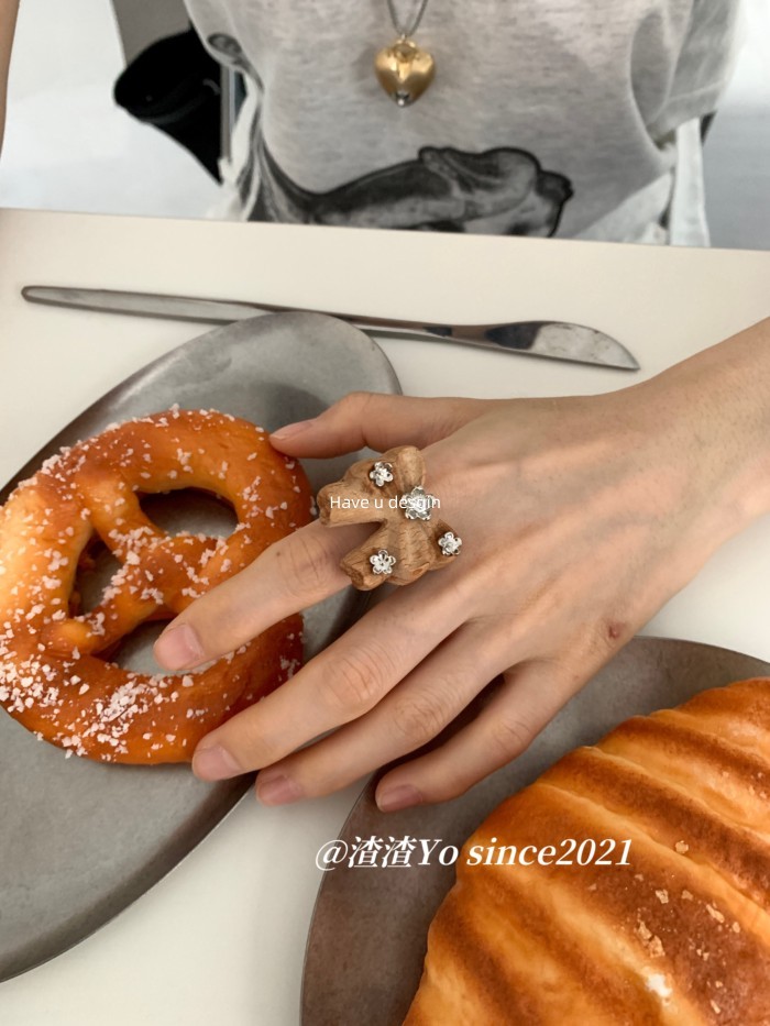 Have u desgin Niche Design Bow Ring Nữ ins Độc Đáo Đơn Giản Phù Hợp Với Chỉ Số Chữ Thập Nhẫn