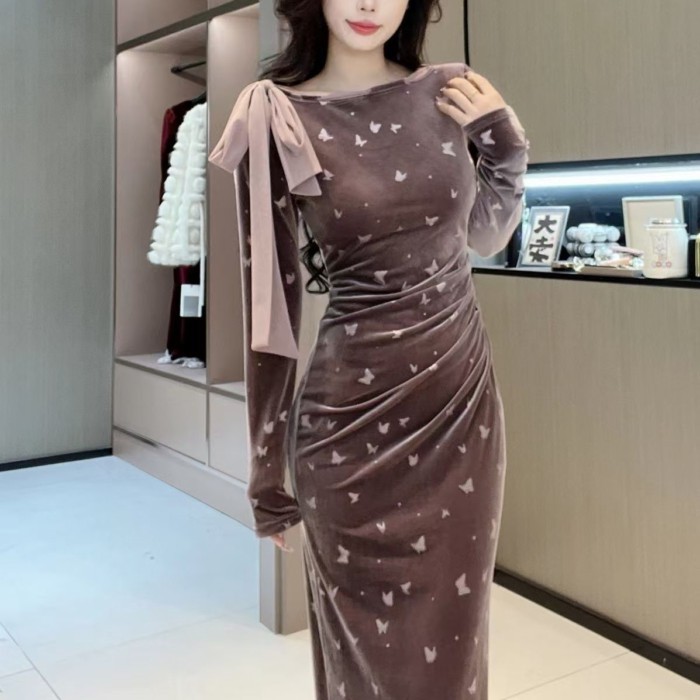 mẫu váy nhung dài tay in ruy băng thu đông mới khí chất mùa thu đông váy dài xếp ly xẻ thẳng thẳ