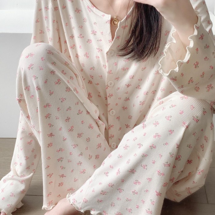 Bộ đồ ngủ phong cách Hàn Quốc dành cho nữ, hoa ngọt ngào ký túc xá xuân thu quần dài đơn giản Bộ qu