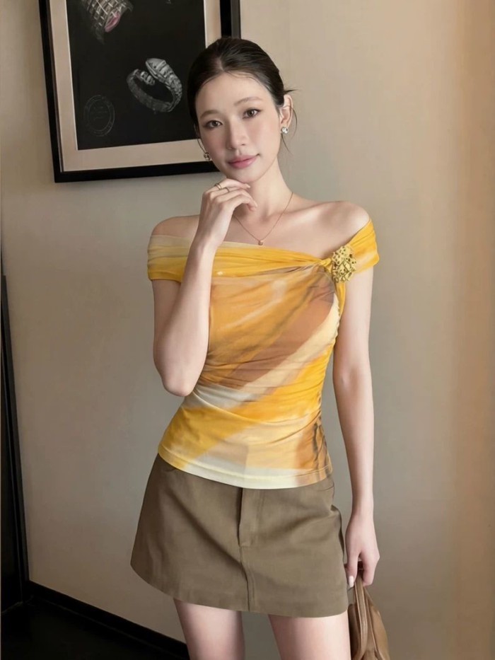 Lan ~ Pure Desire Phong Cách Retro Màu Sắc Tương Phản In Gạc Xếp Ly Áo Vest Nữ Mùa Hè Phong Cách Mới Thiết Kế Cảm Giác Slim-fit Ôm Hơn Nhìn Top