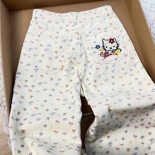 Quần Jean Trắng Thêu Mèo Kitty Cho Nữ Mùa Hè Cao Cấp Thẳng Ôm Quần Ống Rộng