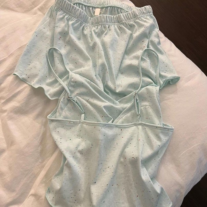 Bộ đồ ngủ nhỏ có dây đeo màu xanh bạc hà ngọt ngào tươi mát có miếng đệm ngực cho nữ, bộ đồ ha
