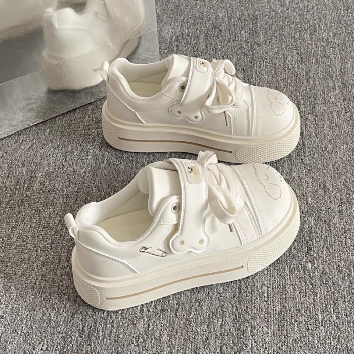 đôi giày trắng mới mùa xuân mới, giày đế dày Velcro đế dày, cún con tăng chiều cao, bánh mì dễ t