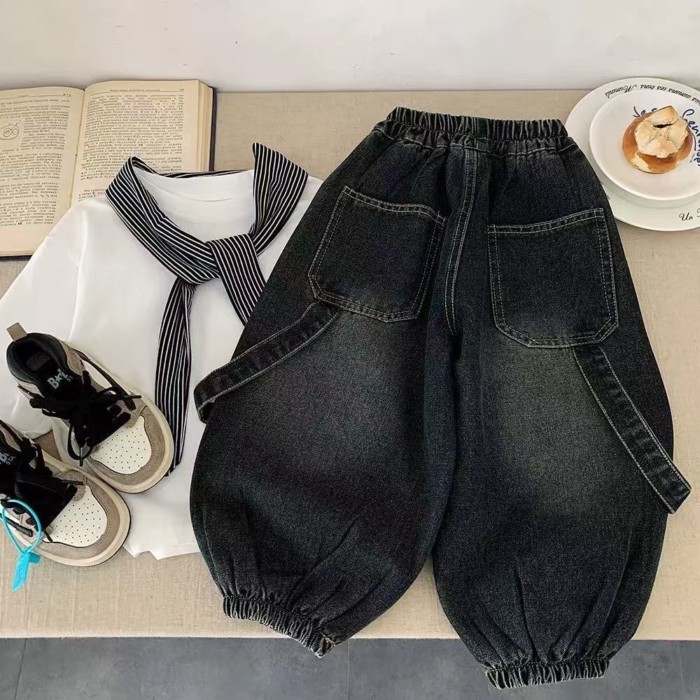 chiếc quần nhung một mảnh cho bé trai mùa thu đông quần jean trẻ em cỡ vừa và lớn quần legging r