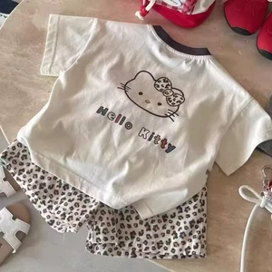 Bộ đồ mùa hè bé gái Hàn Quốc mới hoạt hình phong cách Hồng Kông áo thun ngắn tay + quần short