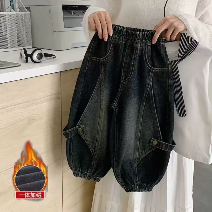 chiếc quần nhung một mảnh cho bé trai mùa thu đông quần jean trẻ em cỡ vừa và lớn quần legging r
