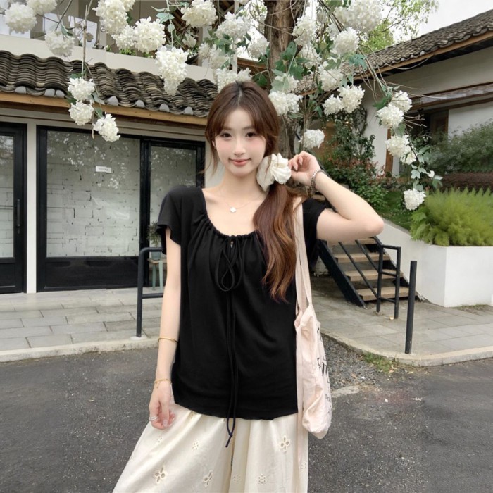 Áo thun ngắn tay cổ chữ U siêu đẹp, đẹp và độc đáo dành cho nữ mùa hè kiểu dáng mới thiết kế nhẹ