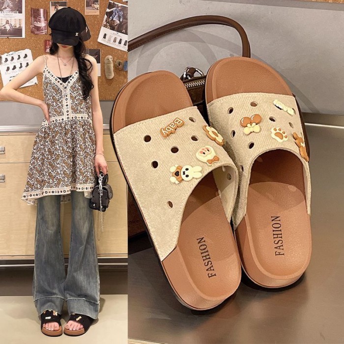 đôi dép đi biển mùa hè dành cho nữ đi biển đế dày chống trượt đế dày nhanh khô và nhẹ