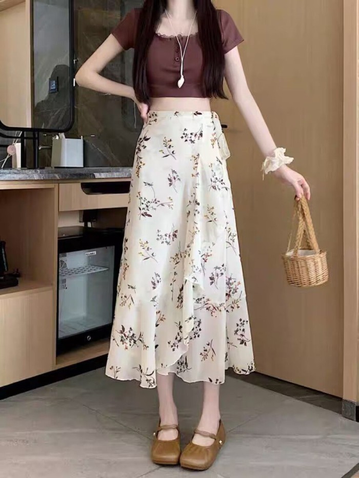Váy xòe hoa nhẹ nhàng và nữ tính dành cho nữ mùa hè váy dài voan ôm sát hông đi biển mùa hè theo