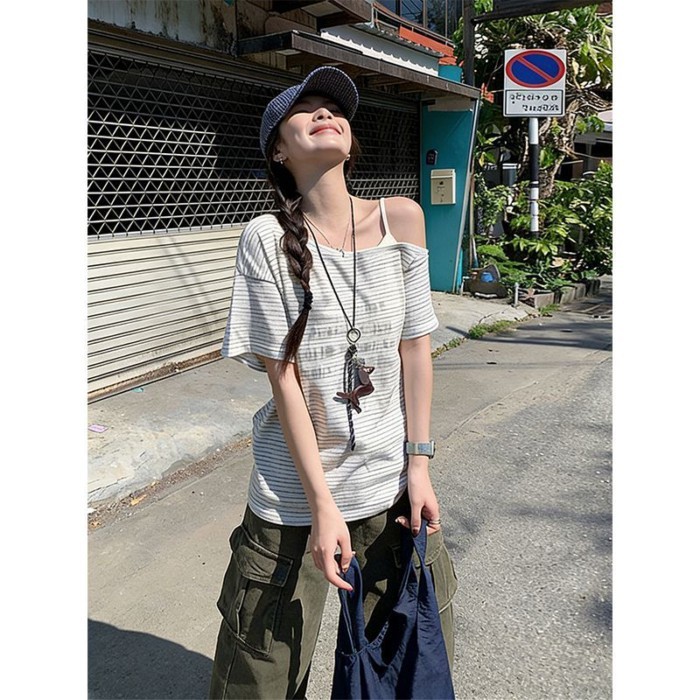 Striped Slanted Shoulder Short-sleeved T-shirt For Women Summer New Design Niche Loose Lazy S