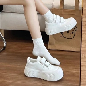 Giày trắng, đế dày, tăng Velcro, giày nữ thông thường, giày thể thao mũi to đa năng, giày đi