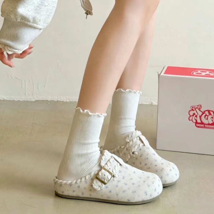 phong cách phổ biến với váy, dép nửa mũi hoa siêu phổ biến và đa năng dành cho nữ, Birkenstoc