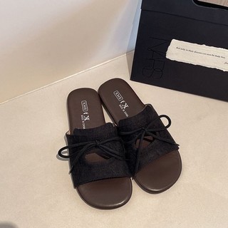 Flat-bottom Versatile Flip-flops For Women Summer New Casual Non-slip Super Popular Skirt Bea