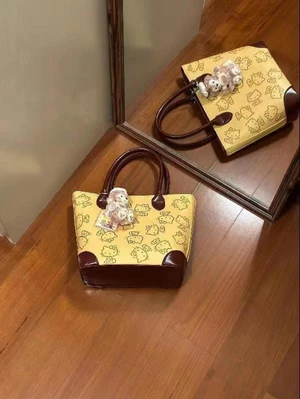 Túi xách tay chắp vá Hello Kitty dễ thương đã qua sử dụng PU đa năng túi tote đi lại túi đeo