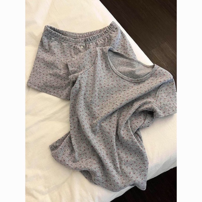 Bộ đồ ngủ nhỏ in hình quả anh đào nhỏ màu xám dành cho nữ Hàn Quốc Bộ đồ mặc ở nhà quần short