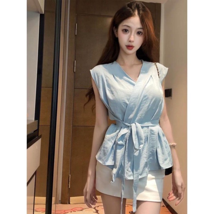 Áo yếm nữ dây cổ chữ V  thiết kế mùa hè của Pháp và áo không tay ôm eo thanh lịch