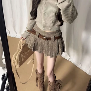 Váy kẻ sọc màu nâu houndstooth dành cho nữ đầu thu Mỹ retro váy ngắn hot girl váy xếp li