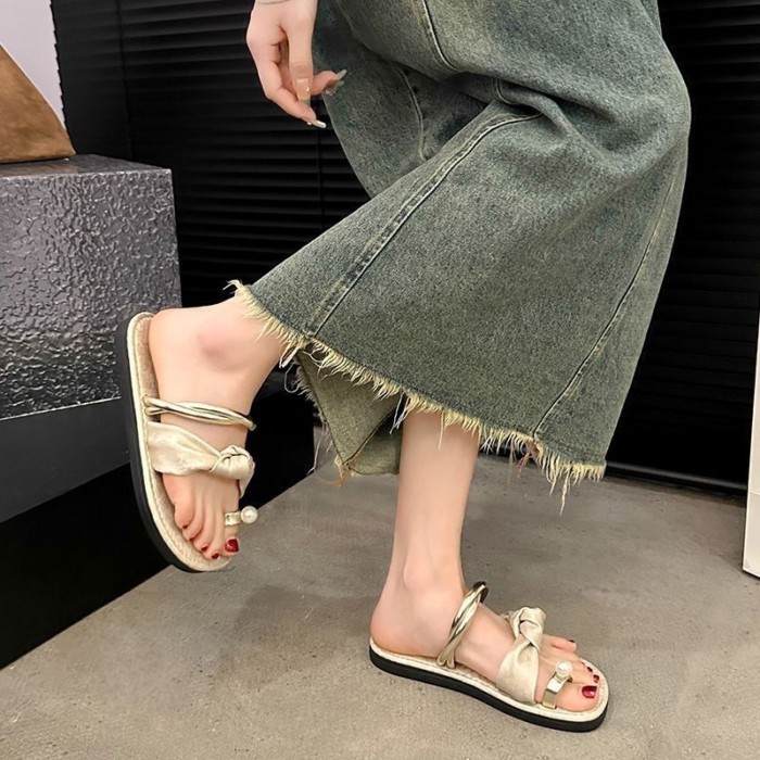 Dép đế bệt cao cấp niche kiểu Pháp dành cho nữ đi mùa hè dép xỏ ngón thời trang mới đi biển