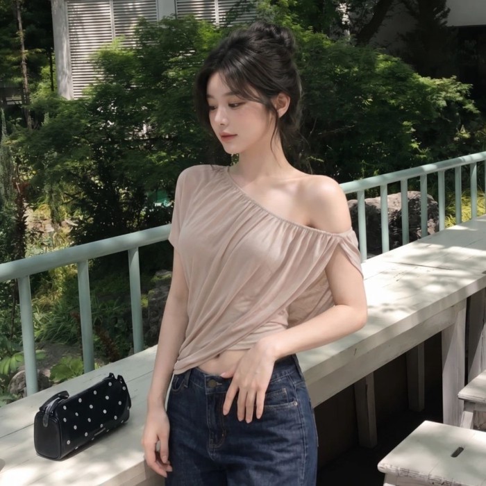Áo thun ngắn tay giả hai mảnh phong cách thuần khiết ham muốn kiểu dáng xiên vai cho nữ mùa h