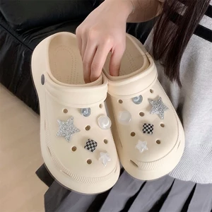 đôi guốc đi biển mùa hè chống trượt dép đế dày mũi ngôi sao năm cánh sáng tạo