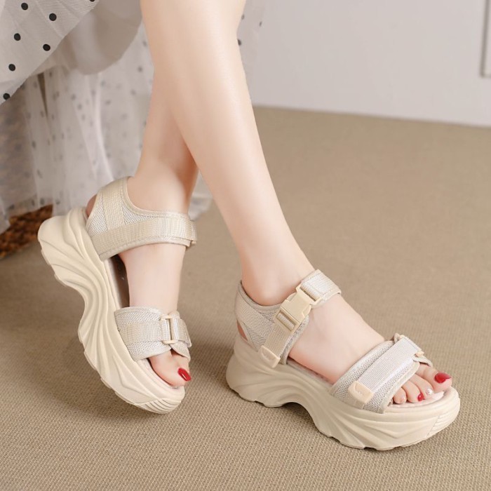 Giày sandal nữ đế dày mùa hè, đế dày, nhẹ, đế mềm, giày thể thao đi biển tăng chiều cao phù hợp