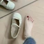 Trắng Bao Đầu Giày Sandal Nữ Mùa Hè Dây Phẳng Mary Jane Nhỏ Giày Da Miệng Dẹt Đậu Giày Gót Thấp