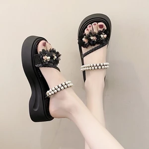 New Style Flower Slippers For Women Summer Outerwear Pearl Decorated Thick-soled Strap Sandals