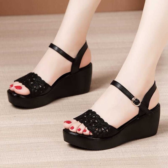 Mùa Hè Giày Sandal Đế Xuồng Nữ Nền Tảng Khóa Miệng Cá Giày Sandal Hở Mũi Size Lớn Dép Đa Năng
