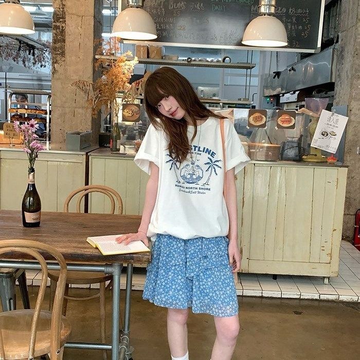 Váy ngắn lưng cao in hoa phong cách Hàn Quốc voan mỏng nhẹ gió nửa chiều dài không đều