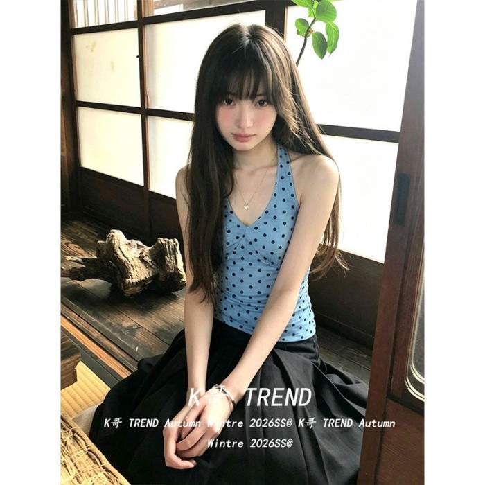 Áo yếm cổ yếm chấm bi màu xanh phong cách Hàn Quốc giảm béo mùa hè cho nữ hot girl lưng đẹp áo k