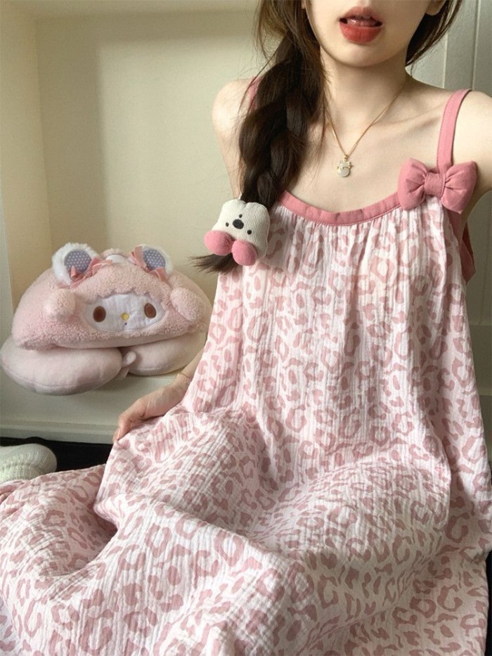 Váy treo in họa tiết da báo màu hồng ngọt ngào dễ thương, váy ngủ cao cấp mới mùa hè, mặc ở n