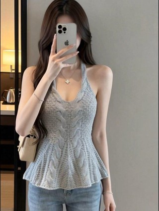 Áo yếm dệt kim cổ chữ V khí chất cổ chữ V cho nữ mùa xuân hè kiểu mới áo không tay thắt lưng