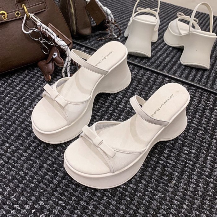 Dép xỏ ngón đế dày đế dày chống trượt cao cấp mặc mùa hè cho nữ, sandal đế mềm đa năng