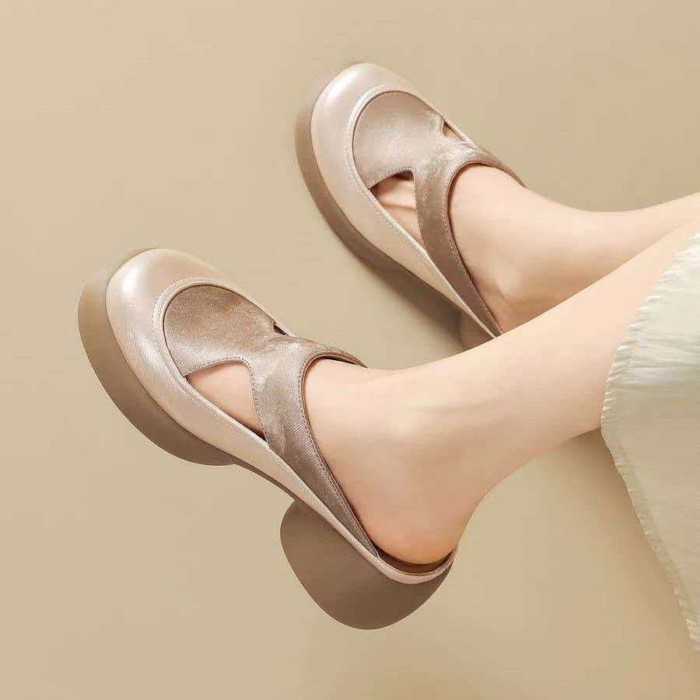 Dép xỏ ngón Pháp dành cho nữ, dép xỏ ngón mùa hè mới với chân váy, dép cao gót đế dày