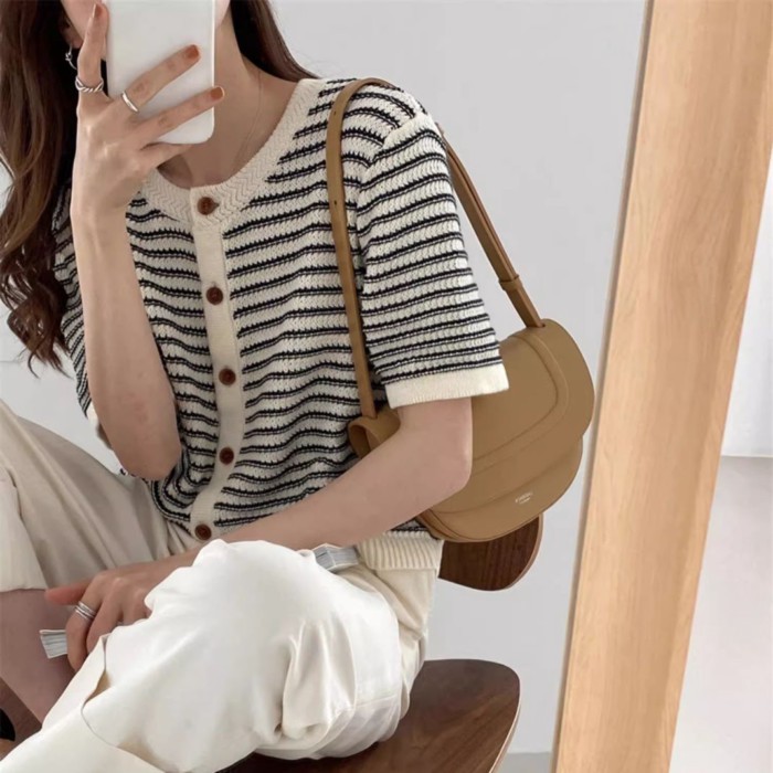 Áo len dệt kim ngắn tay sọc mỏng hàn quốc áo thun mùa hè đơn giản