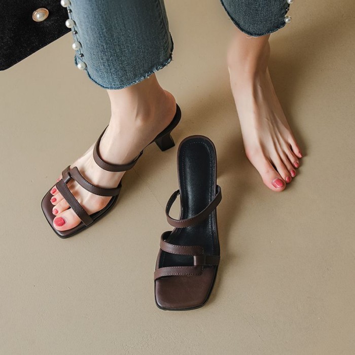 Giày sandal hở mũi da nhẹ sang trọng của Pháp dành cho nữ mùa hè mũi vuông thời trang một dây quai