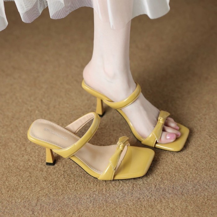 Giày sandal cao gót mũi vuông có dây đeo khí chất một dây giày cao gót hở mũi kiểu Pháp cho n