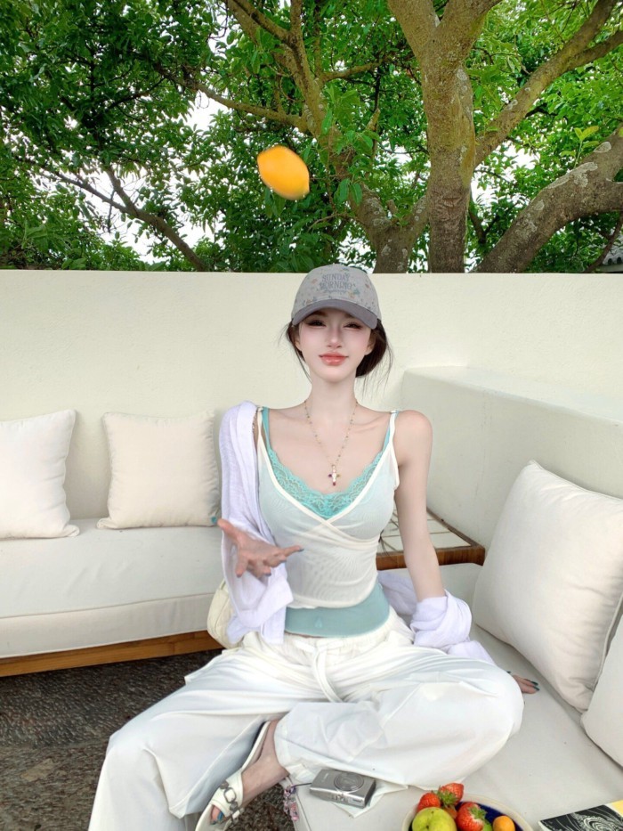 Áo vest hai dây giả thuần khiết Desire Hàn Quốc dành cho nữ eo eo cổ chữ V hơi xuyên thấu ren