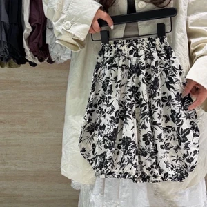 quần short đèn lồng mới mùa hè trẻ em hàn quốc cho bé trai dáng rộng retro phong cách nữ tính qu