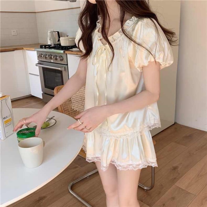 bộ đồ ngủ lụa băng ren cao cấp của Pháp dành cho nữ phong cách mùa hè tay ngắn quần áo mặc ở nhà