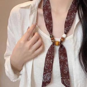 khăn lụa cổ điển phong cách retro thời trang cho nữ, áo sơ mi hoa điều kèm khăn, vòng cổ đính cườ