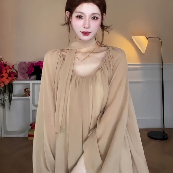 Áo sơ mi voan màu trà sữa phong cách nhẹ nhàng kiểu Pháp dành cho nữ mùa xuân cổ dây truyền thống c