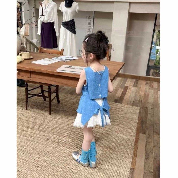 Quần áo trẻ em phong cách Hàn Quốc thiết kế bé gái áo vest không tay chấm bi váy ren Bộ đồ ha