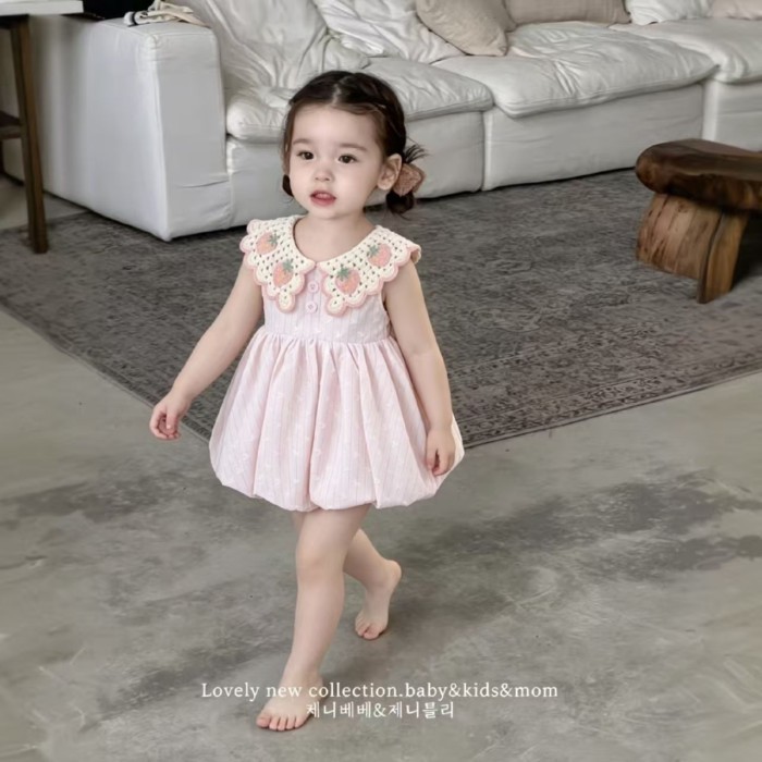 Children's Summer Princess Bud Dress Baby Girl Cute And Sweet Doll Collar Strawberry Plaid Fa