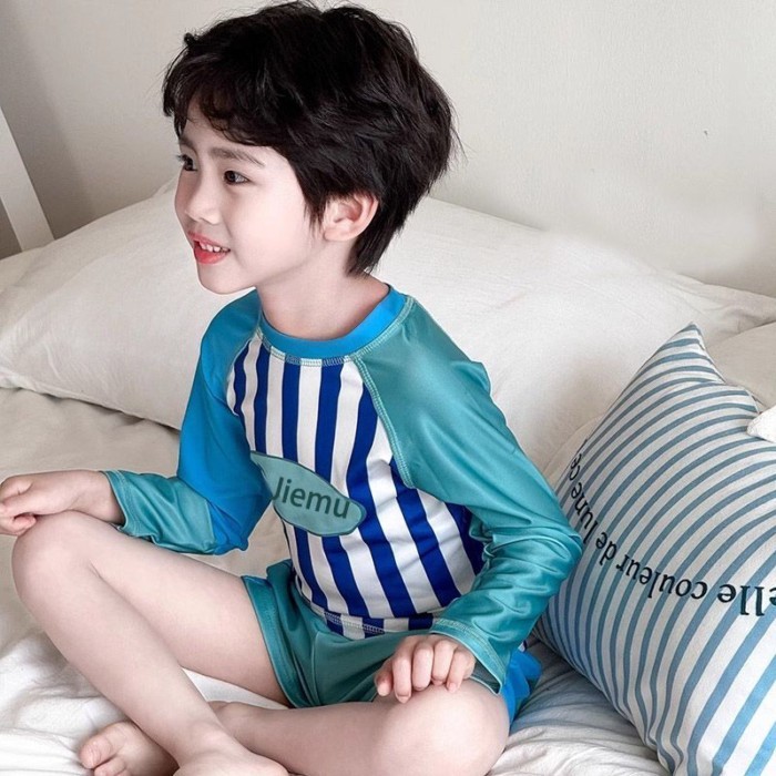 Đồ bơi trẻ em phong cách Hàn Quốc dễ thương dài tay mỏng xẻ tà áo tắm đi biển đặc biệt đồ bơi