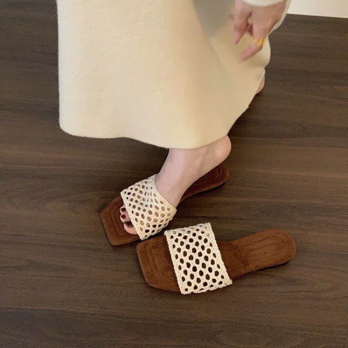 đôi sandal dệt theo phong cách nghỉ dưỡng cổ điển của Pháp dành cho nữ đi mùa hè mới dép đế bằng